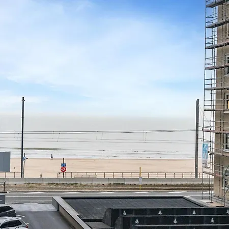 Penthouse With Spacious Terrace & Sea View *